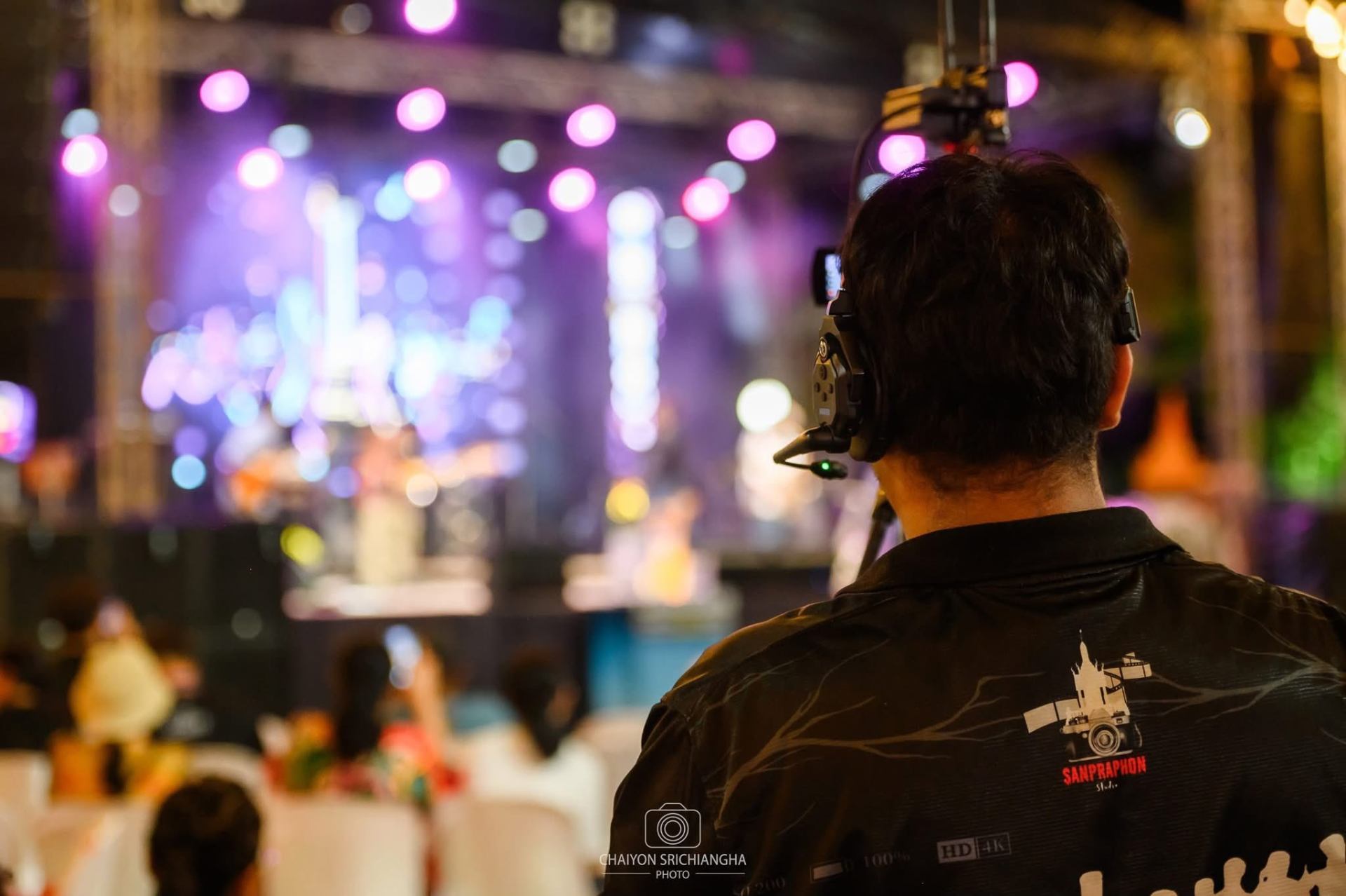 ผู้กำกับภาพหน้างานคอนเสิร์ต